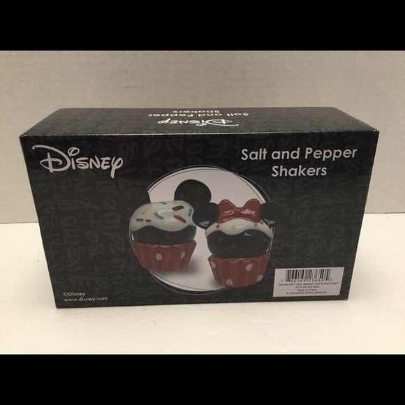 New Disney Mickey and Minnie cupcake salt and pepper set - Picture 2 of 2